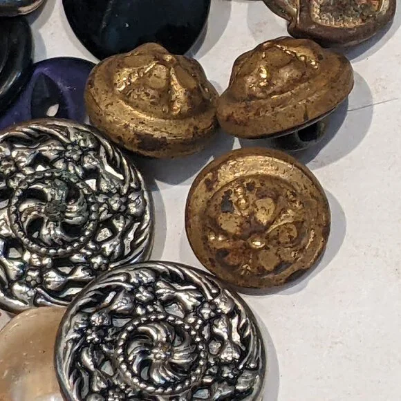 13.8oz Vintage Antique Button Brass Military Army Sailor Locket Mixed Sewing Lot - Picture 5 of 16